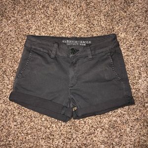 gray American Eagle shorts